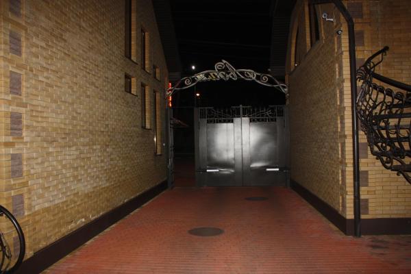 Guest House on Idarova 16