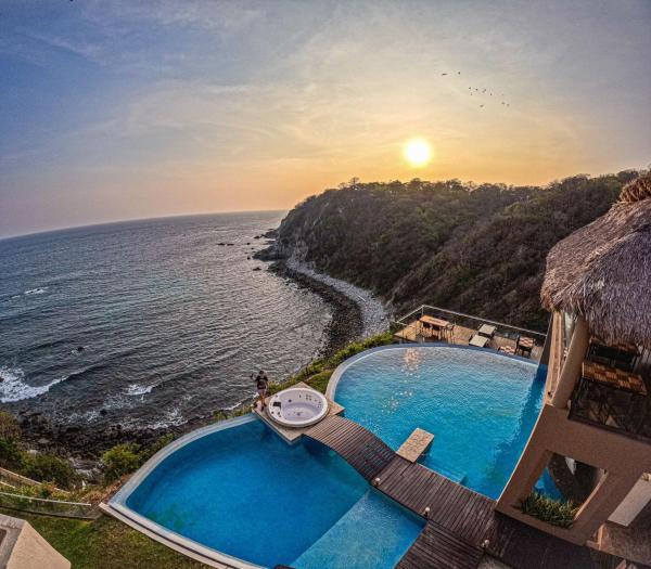 Pacific King Hotel, 예약 호텔 Cuatunalco 오악사카