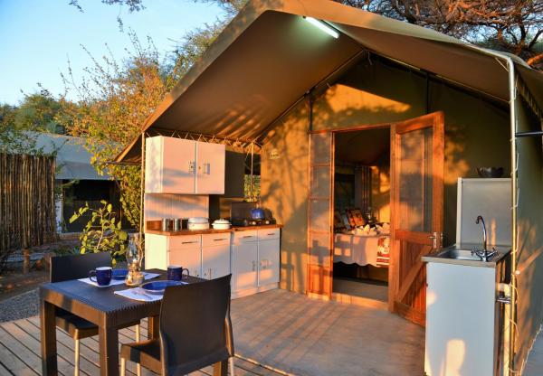 Muchenje self-catering Tents, 예약 텐트 Muchenje Northwest District