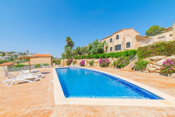 E241 Casa Alegria by Mallorca Villa Selection, 예약 휴가용 주택 Cala Romantica 마요르카