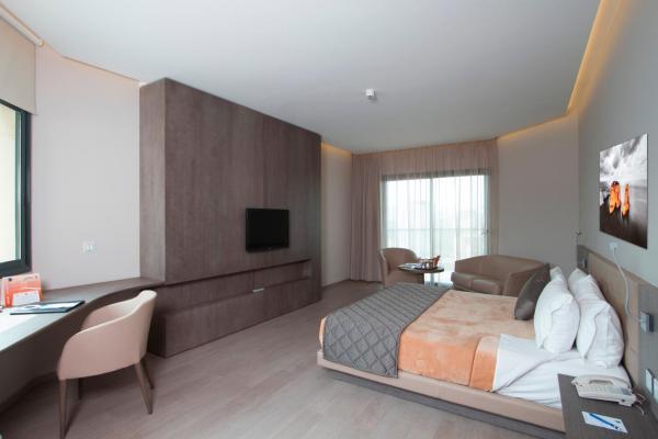 Promenade Hotel, 예약 호텔 Hazmieh Baabda