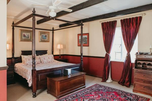 The Historic Pig and Whistle Inn, 예약 게스트하우스 Kenton on Sea Kariega Private Game Reserve