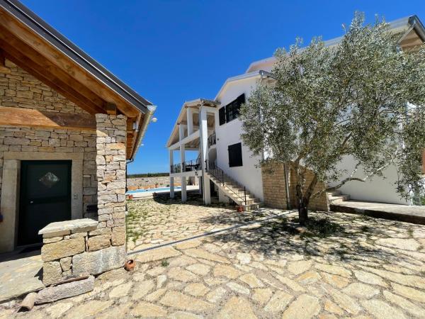 Villa Maslina Šarić, 예약 게스트하우스 Ðevrske Sibenik-Knin County