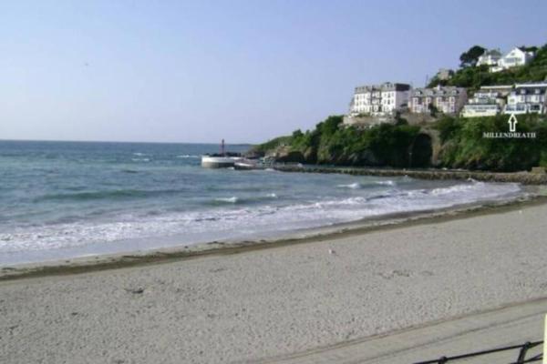 Millendreath at Westcliff - Self Catering flat with amazing sea views, 예약 휴가용 주택 Looe Cornwall