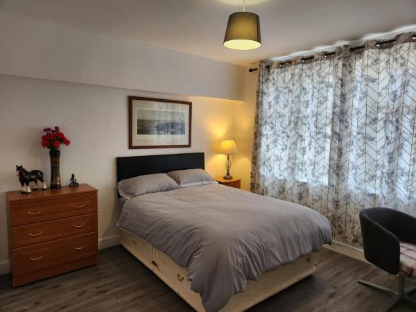 White House Ensuite double bedroom, 예약  워링턴 Cheshire