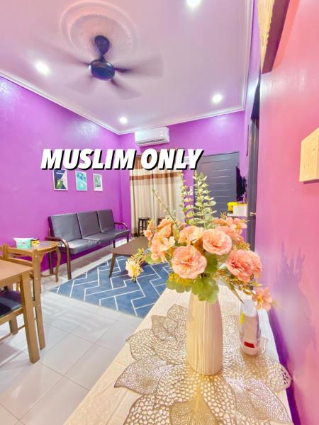 AISY HOMESTAY - Rumah 2 atau 3, 예약  Kampong Tanjong Karang 셀랑고르