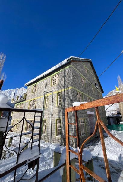 SNOWFLAKE Homestay, 예약  Gondla 