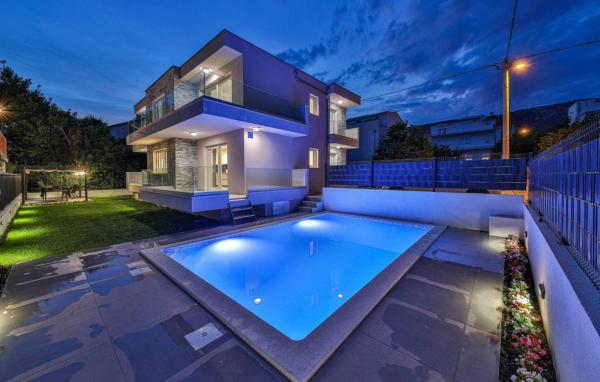 Villa Irena, 예약  Kastel Luksic Kastela