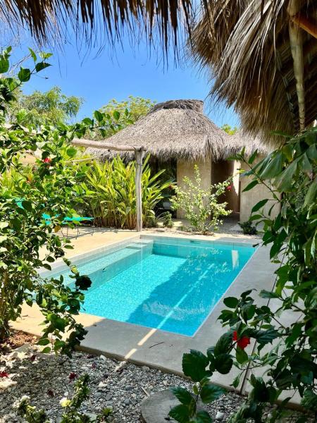 Casa Terra - Tropical Rustic Cabins with Pool, 예약  Paso Hondo 오악사카
