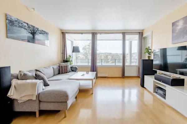 Calm and tidy room in apartment, 14min train ride to city center, 예약  Høybråten Oslo County