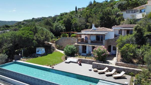 Villa Cavalli, 예약  포르토 체르보 Emerald Coast