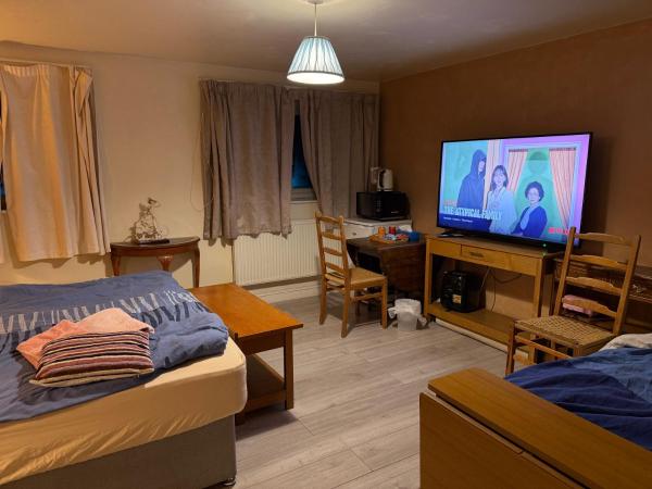 BFamily-Jacks Court, 예약  Stalybridge Greater Manchester