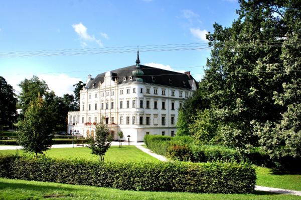 Penzion na zámku Bartošovice, 예약  Novy Jicin Wallachia