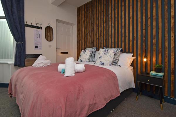Stay at Shobnall Road Rooms and Studios Burton, 예약  버턴어폰트렌트 National Forest