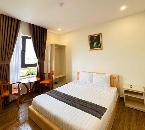 Villa Phong Vân, 예약  Trai Mat Lam Dong