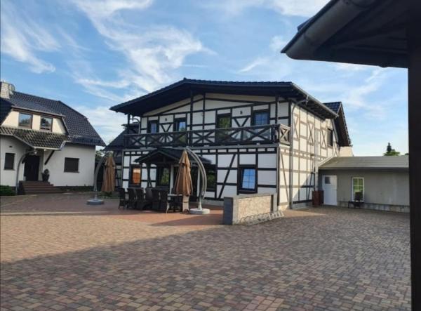 Radler Pension Elli, 예약 게스트하우스 Bärenbrück 브란덴부르크