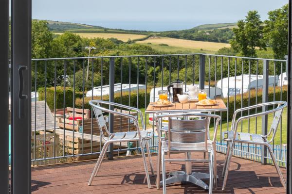 Cornish Coasts Holiday Park, 예약  뷰드 Cornwall