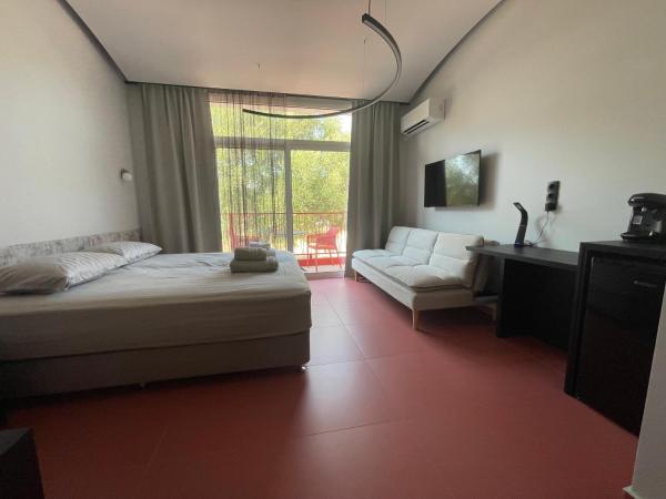 Oikeboutique, 예약  Igoumenitsa Thesprotia