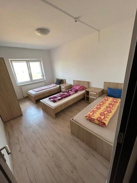 ECO COVER APARTMENTs, 예약 아파트 Oradea International Airport Bihor