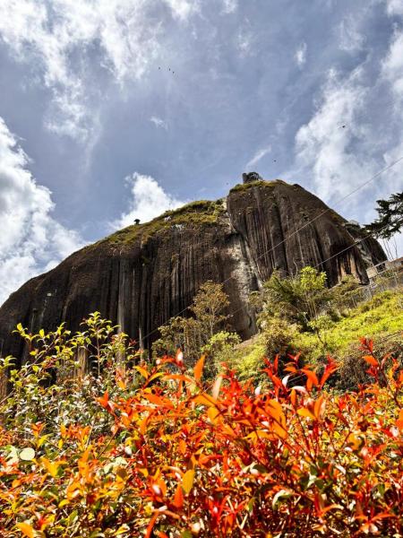 HOSPEDAJE VILLA SAMARA --- cerca de la piedra -- GUATAPÉ, 예약  Guatapé Antioquia