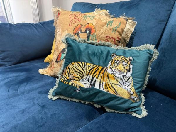 Luxurious Modern House With Garden Close To City Centre, 예약 호텔 카디프 베이 카디프