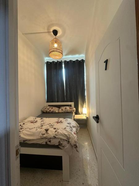 Abu Dhabi City Private Room Late Check out 2pm, 예약  아부다비 Emirate Abu Dhabi