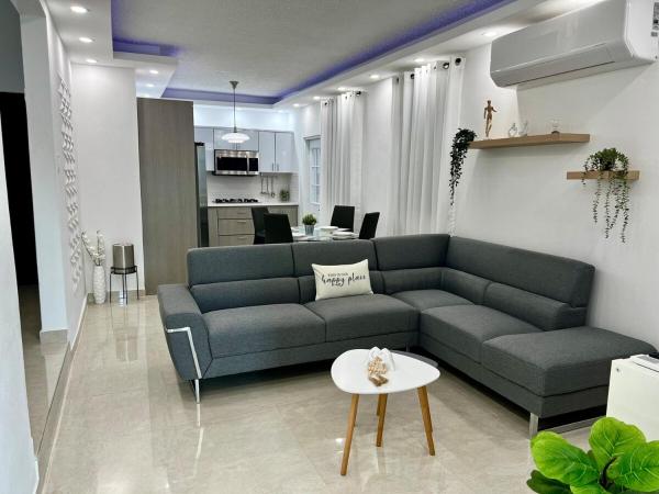 Rich Villa Guesthouse, 예약  바야몬 산후안