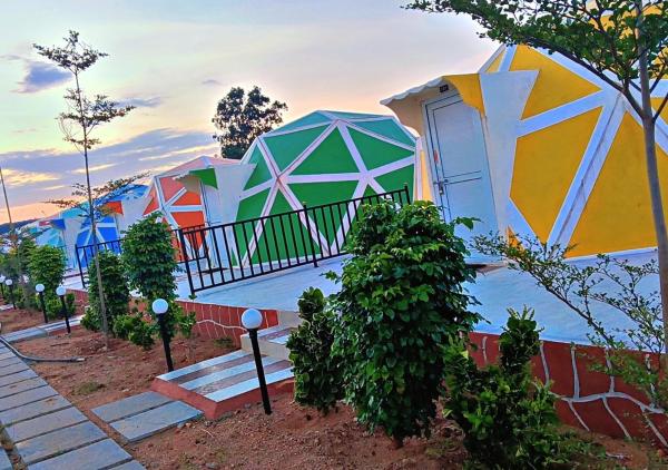 Hamsa Eco Resort, 예약  Manānūr 
