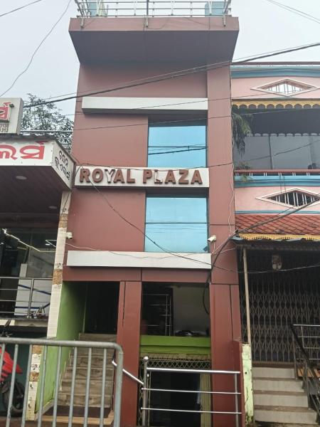 Royal plaza Homestay, 예약  Daringbadi Orissa