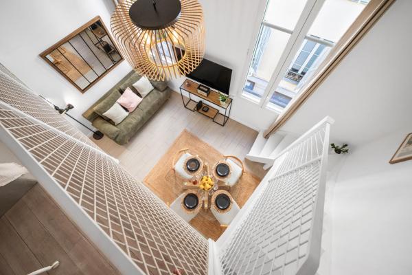 Villa Carla, Charming duplex in the heart of the city center, AC, 예약  Menton Great Alpine Road