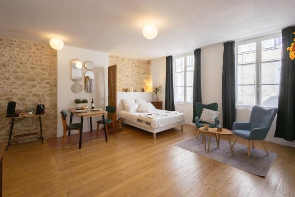 Les Studios Paultrimoine, 예약  아홍디쓰멍 드 호슈포흐 Charente-Maritime