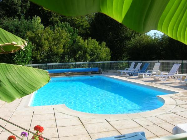 Gites La Garrigue 15 minutes Sarlat & Lascaux avec 2 piscines, 예약  탐니 Black Perigord