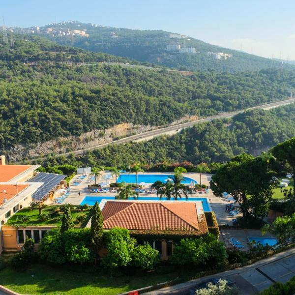 Country Lodge Hotel & Resort, 예약 리조트 Hazmieh Baabda