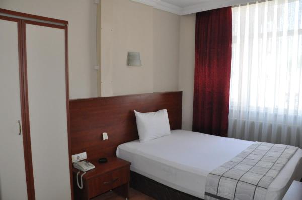 flash otel, 예약  Eskiömerler 