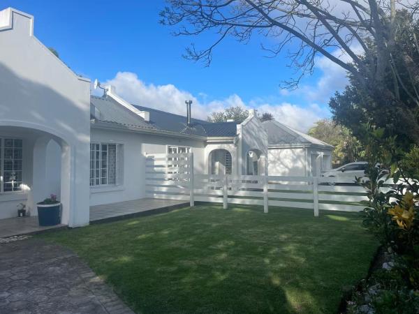 The White House, 예약  조지 Western Cape