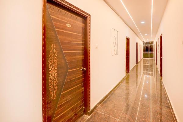 Hotel O Trinetra Stay In Luxury, 예약  Jadcherla 