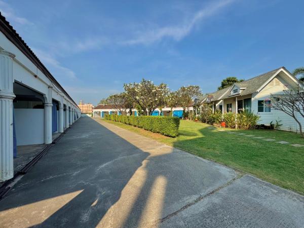 Pophouse, 예약  펫차부리 펫차부리