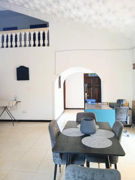 Nicole\s Lodge, 예약  Taifa Greater Accra