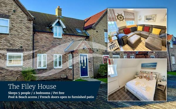 The Filey House - Part of the The Bay Filey Holiday Village with pool, gym and direct beach access, pub, restaurant, tennis and meadows walks, 예약  Merseyside 수영장 있는 호텔, 수영장