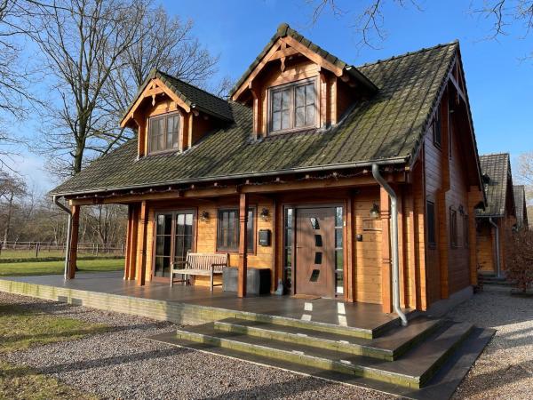 Villa with Sauna & Tub, 예약  Den Ham Twente