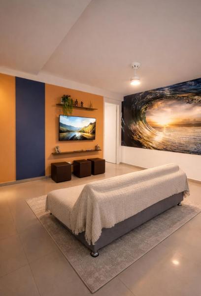 Apartamento com varanda, acomoda 6, vaga, Wi-Fi, 1 minuto da Praia a pé, 예약  리우데자네이루 주 리오데자네이루