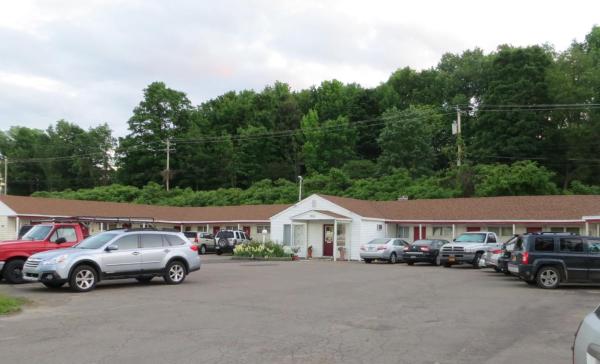 Cortland Motel, 예약 모텔 McGraw 
